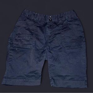 ARC1 | S 4P | St. John’s Bay dark blue petite bermuda shorts